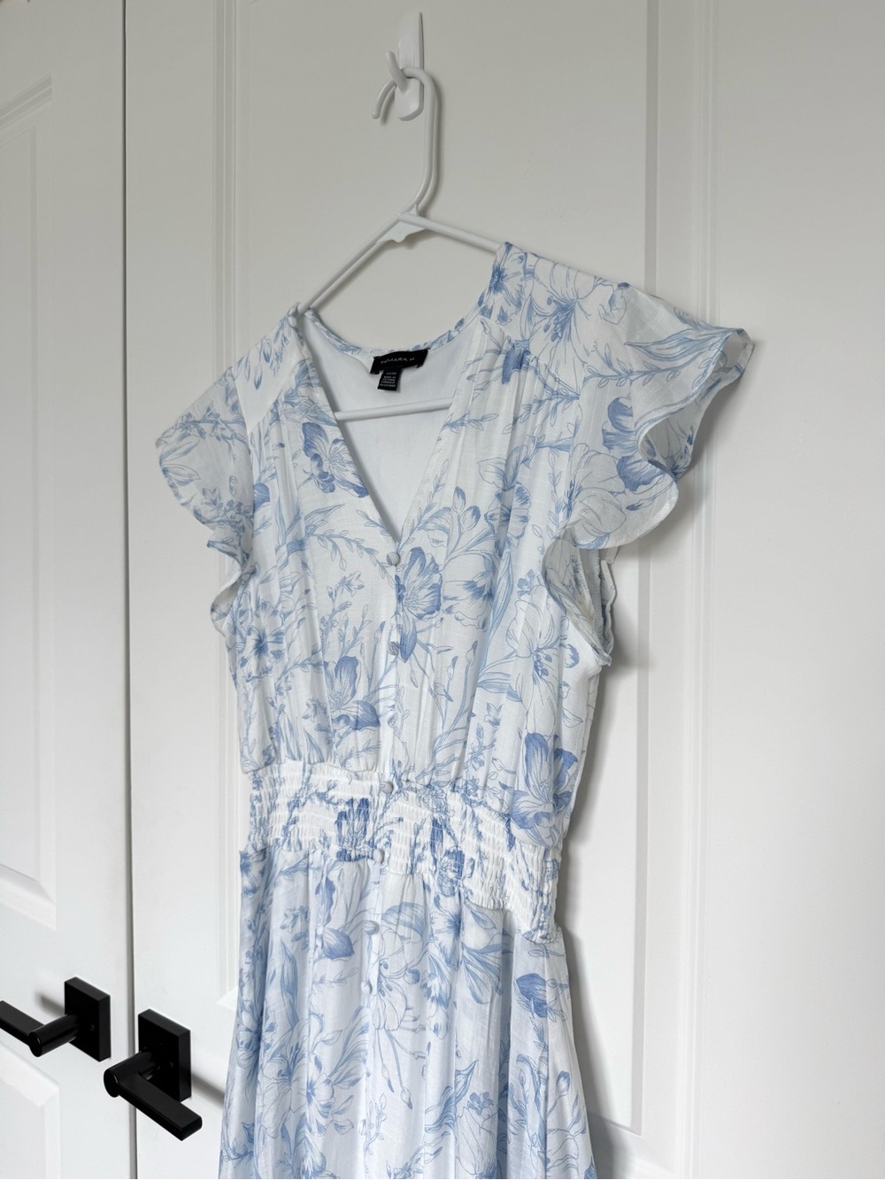Tamara H Blue White Floral Maxi Dress Flutter Sleeve Smocked Waist